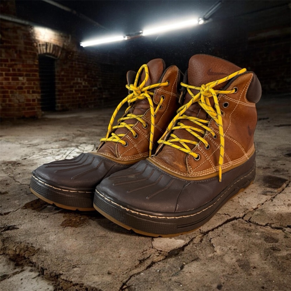Nike Men's ACG Duck Boots 9 Brown Leather Black Rubber  Rain Winter